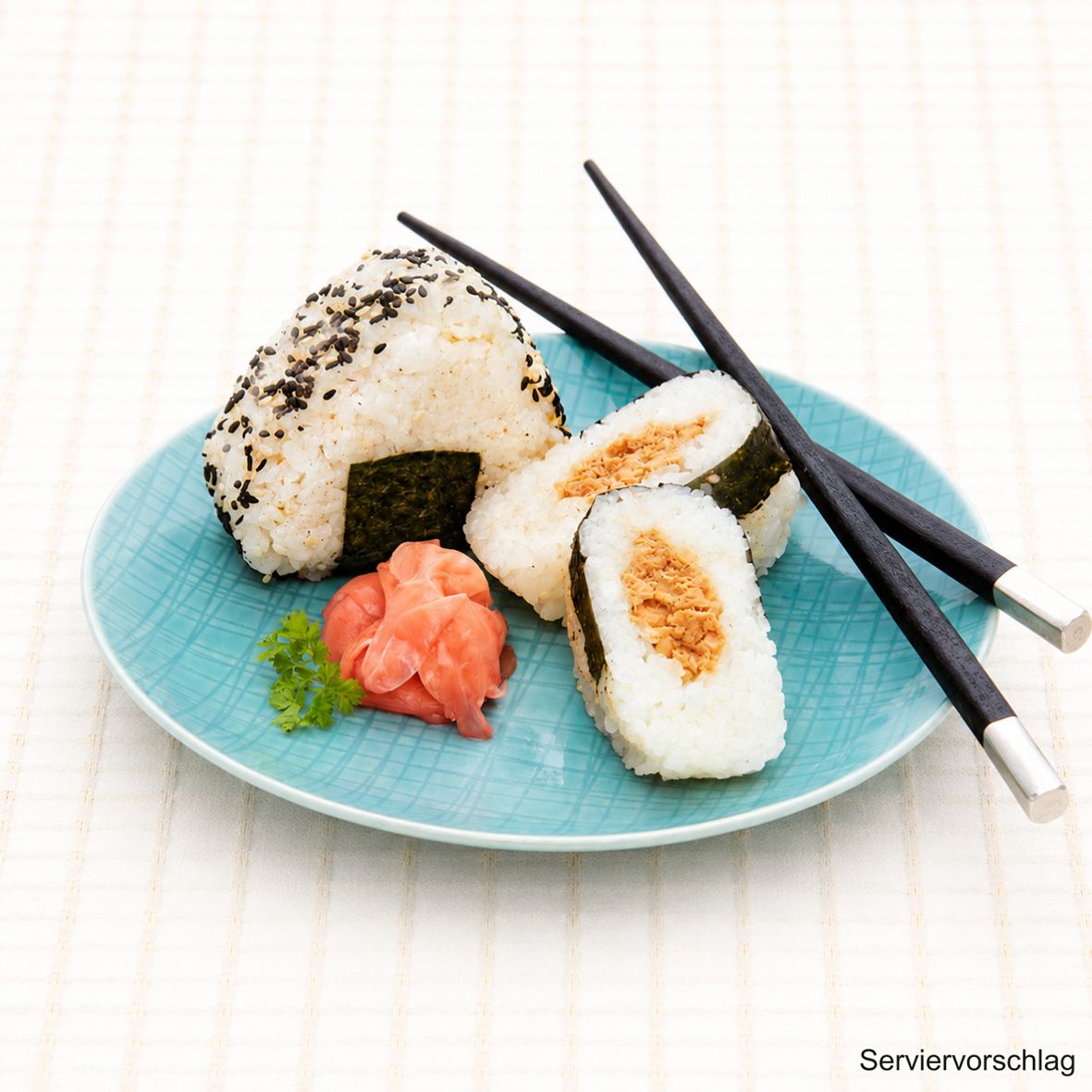 Sushi Onigiri mit Teriyaki-Lachs und Nori kaufen - 2 x 100 g Rollen