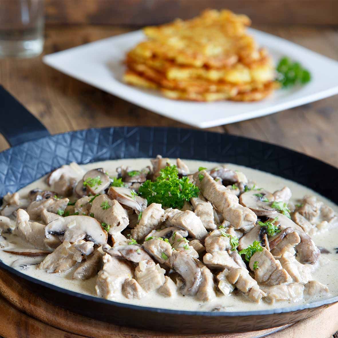 Rahmgeschnetzeltes „Züricher Art“ – feine Schweinefleischstreifen in Champignonrahm (2 x 250 g)