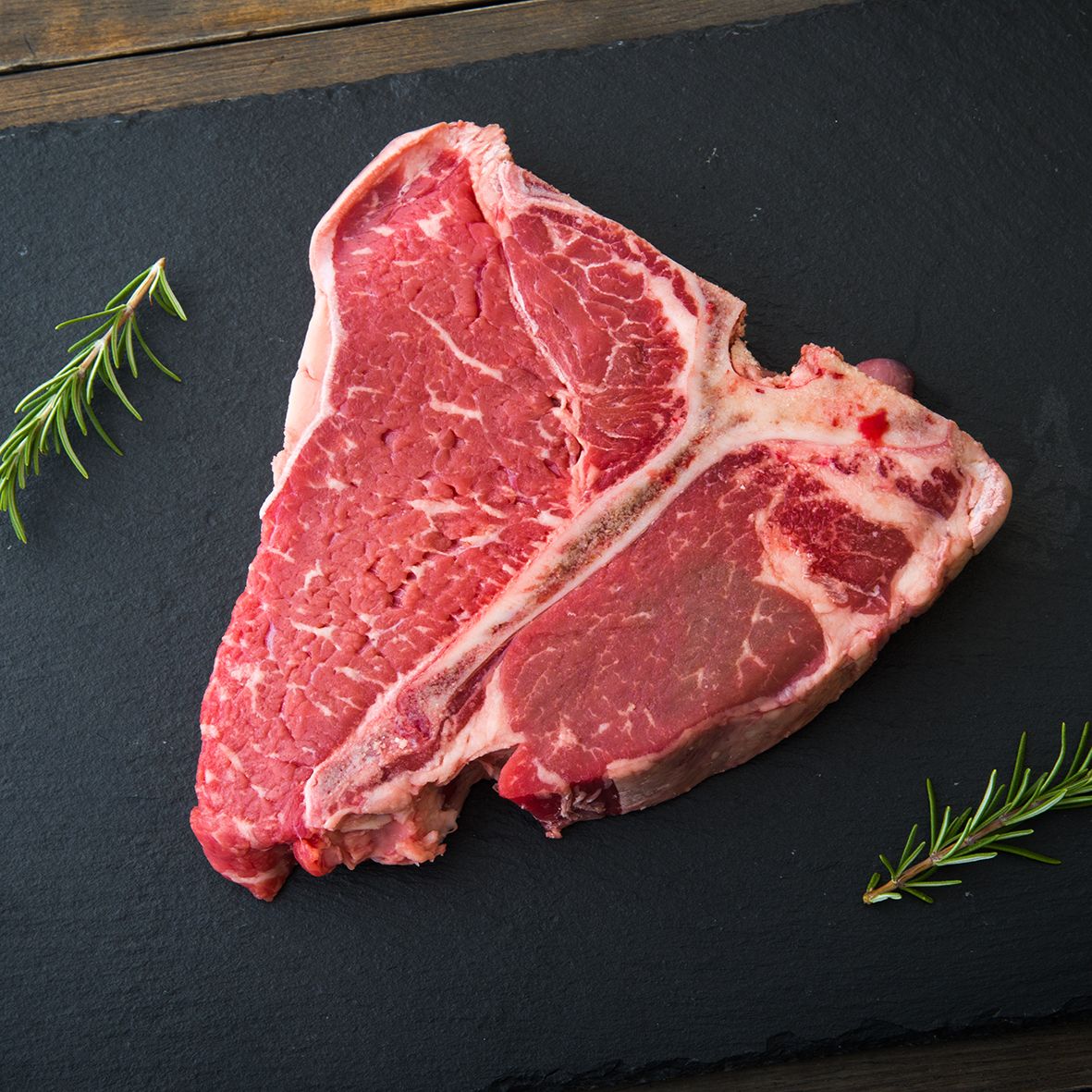 Dry Aged Porterhouse T-Bone Steak aus Nordirland