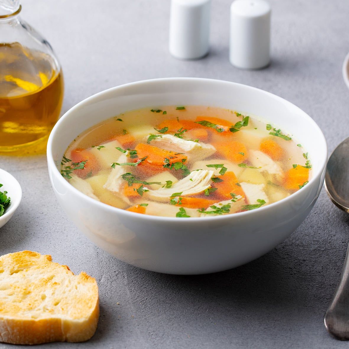 Hühnerbouillon – Klassische Hühnersuppe mit feiner Einlage (2 x 200 g)