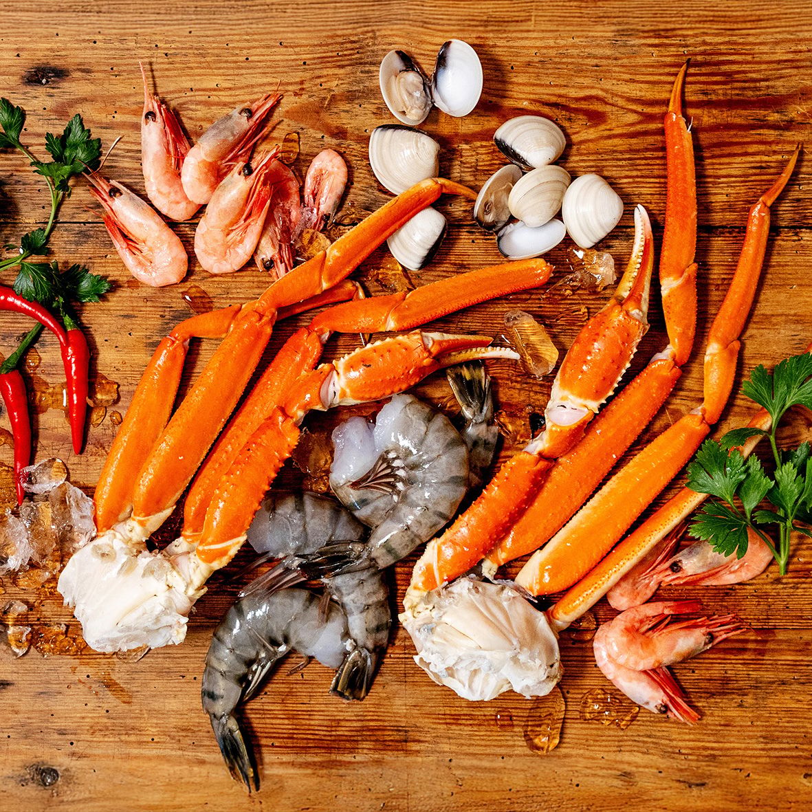 Seafood Boil Selection Box 750 g – Königskrabben, Schneekrabben, Garnelen & Muscheln 1