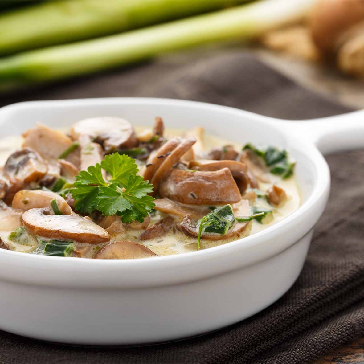 Pilze in Kräutersauce – Champignons & Kräuterseitlinge in feiner Rahm (4 x 150 g)