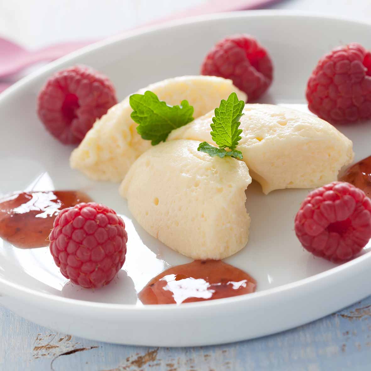 Mousse au Chocolat blanc – luftige Creme aus weißer Schokolade (1x 500 g)