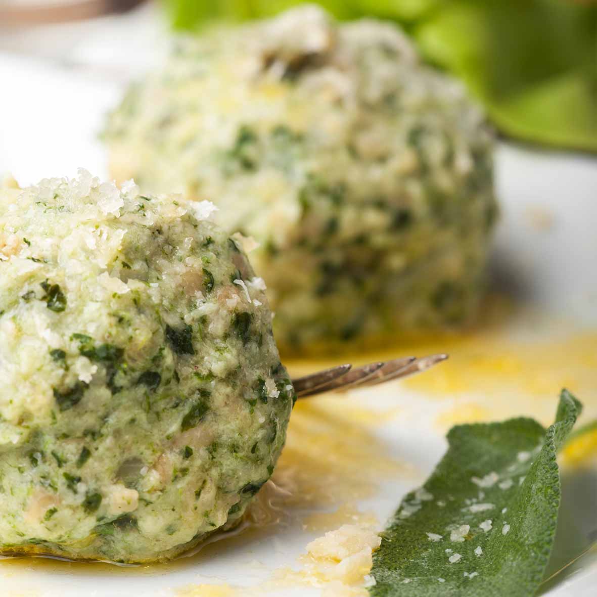 Spinatknödel – mit Käse & Butter verfeinert (2 x 180 g)