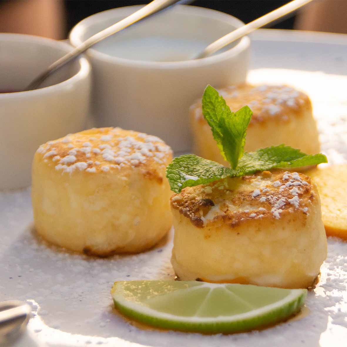 Cheesecake-Törtchen mit Frischkäsecreme & Limettennote (2 x 100g)