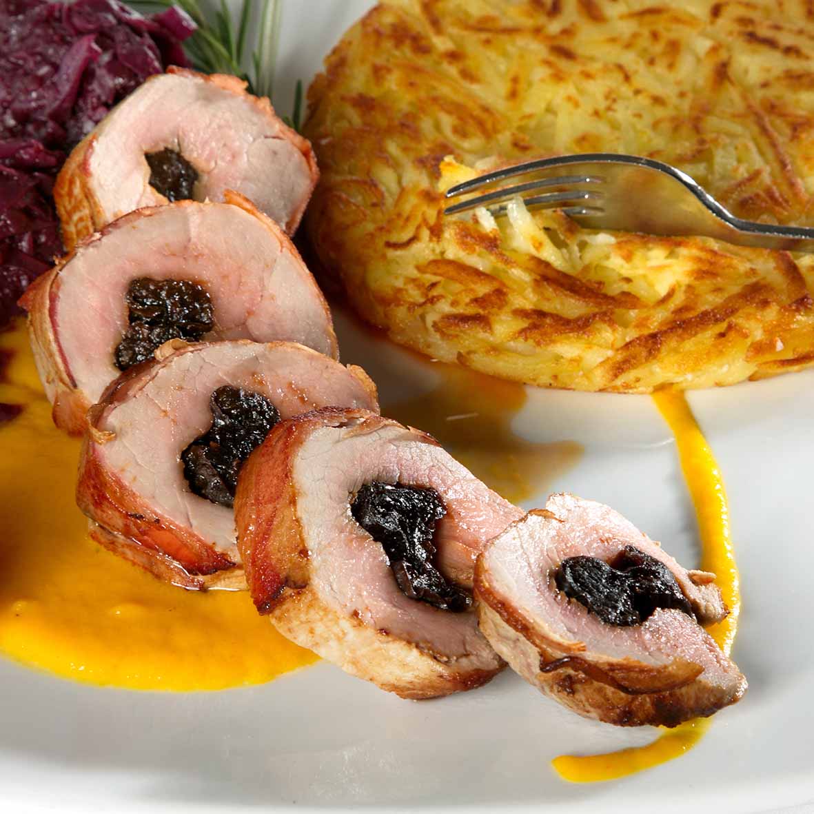 Schweineröllchen in Senfsauce – gefüllt mit Backpflaume in dunkler Sauce (2 x 250 g)