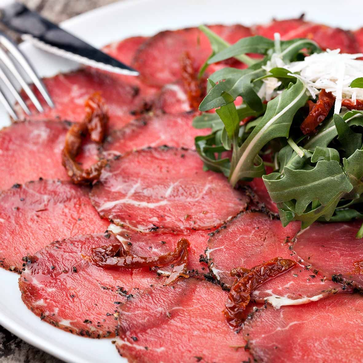 Carpaccio vom Rind – hauchdünne Scheiben im Servierschnitt (10 x 80 g = 800  g)