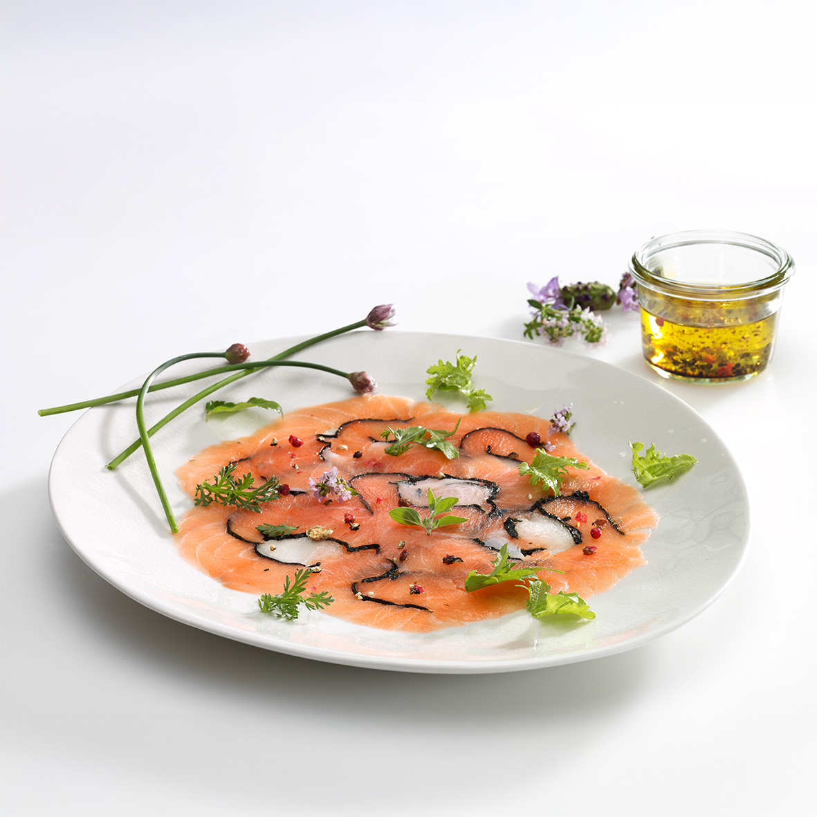 Carpaccio Lachs & Heilbutt – hauchdünne Scheiben mit Noriblatt (4 x 70 g)